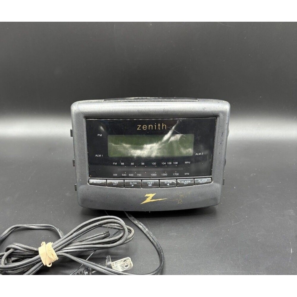 Zenith Dual Alarm Clock Radio AM/FM Stereo Model Z124B (Tested And Works)